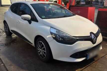 Renault Clio 137.300 km 5.000 &euro; Berlin 13435