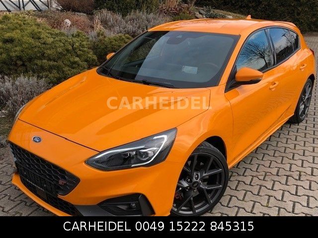 Ford Focus 96.320 km 21.990 € Plauen 08525