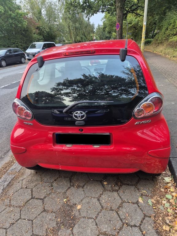 Toyota Aygo (X) 139.500 km 2.099 € Hamburg 22297