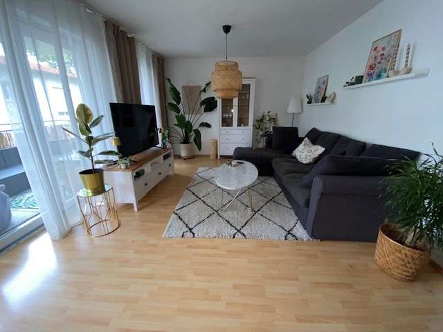Wohnung zum Mieten in Erlangen 1.150 € 93 m²