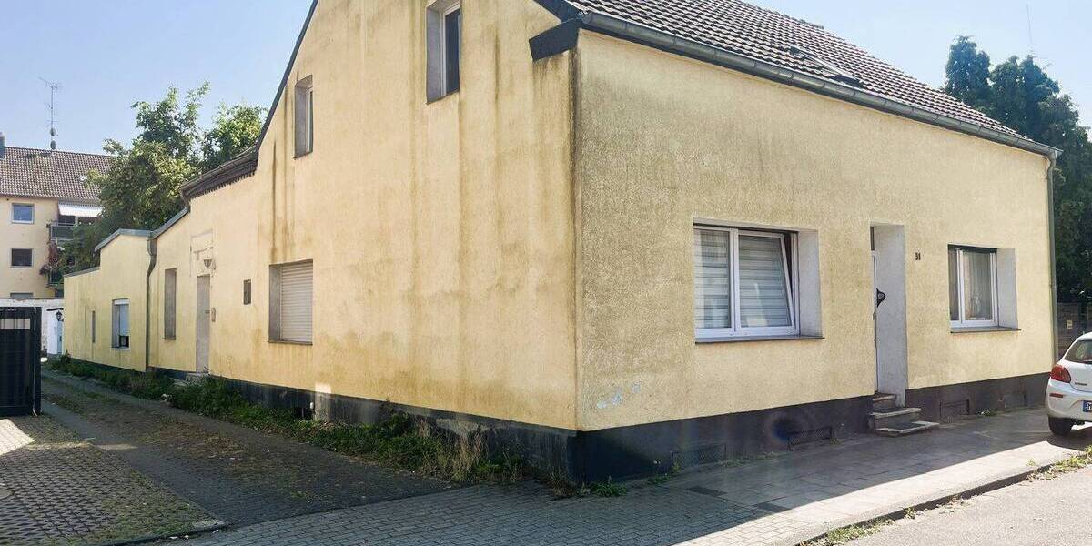 Etagenwohnung Mülheim an der Ruhr Styrum - 5 Zimmer, 111 m&sup2;, 170.000&euro; | Angebot:23982409