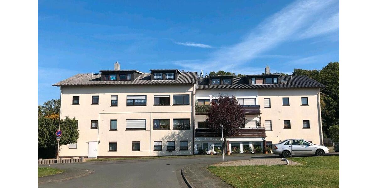 Helle 2 Zi. Wohnung mit Balkon ab sofort 2 zimmer