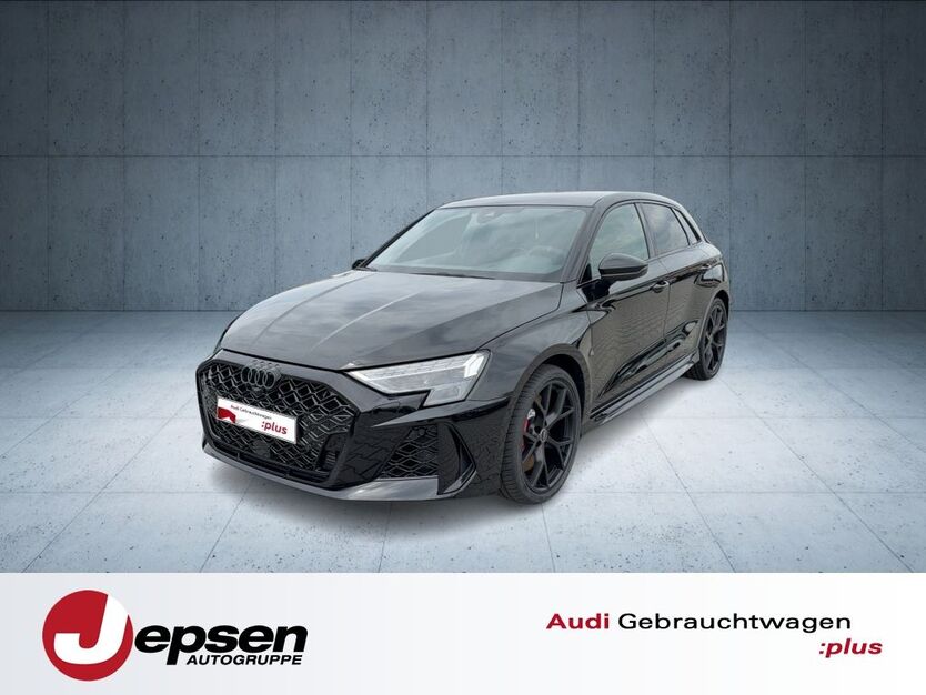 Audi RS3 9.900 km 69.640 € Saal a.d. Donau 93342