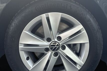 VW Golf 101.425 km 17.490 &euro; Brilon 59929