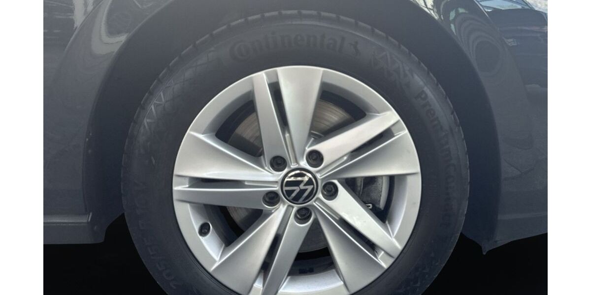 VW Golf 101.425 km 17.490 &euro; Brilon 59929