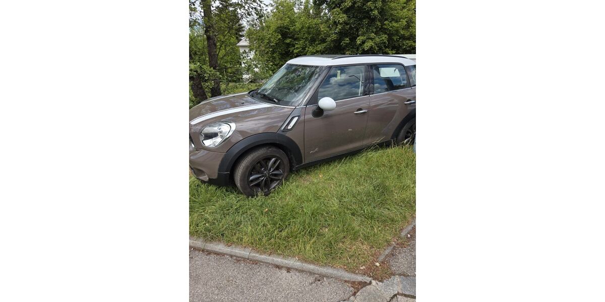 Mini Countryman S (Cooper) 112.000 km 9.900 &euro; Neuried 82061