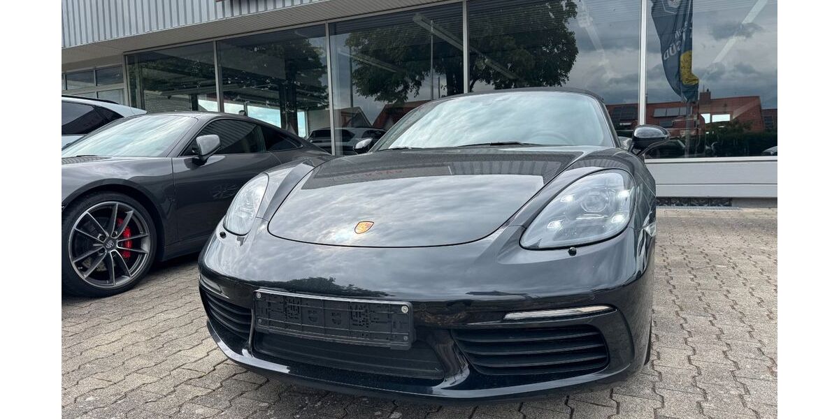 Porsche Boxster 122.900 km 51.950 &euro; Philippsburg 76661