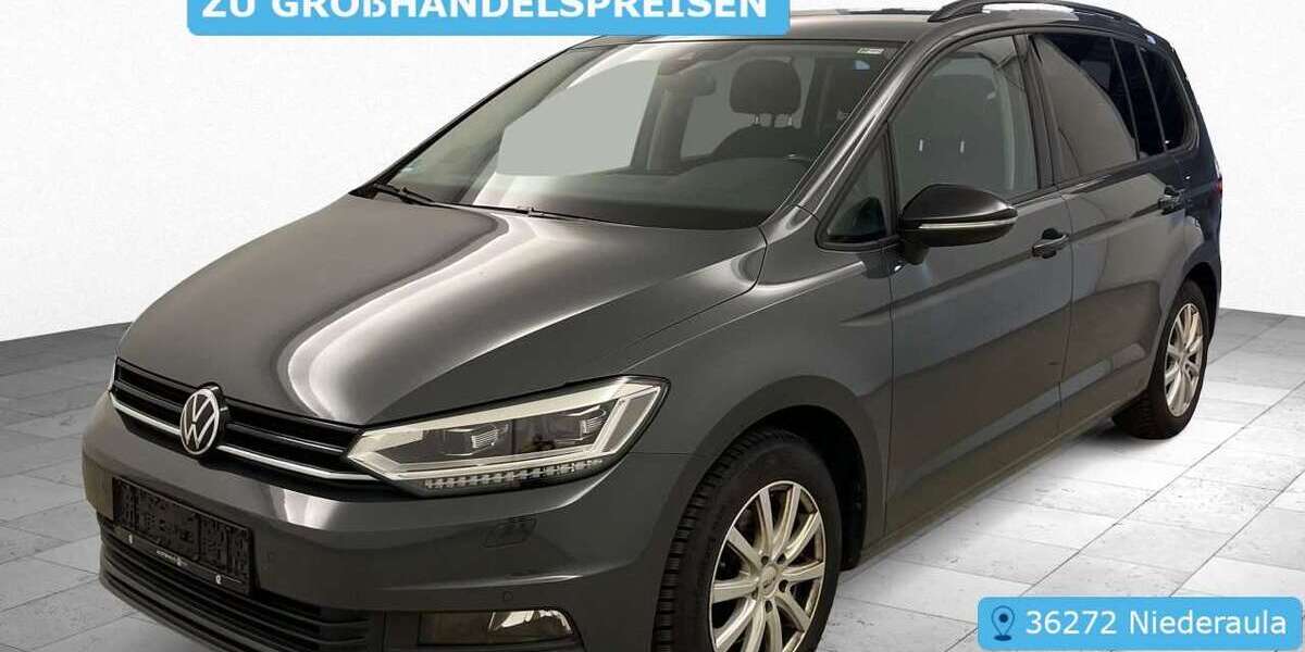 VW Touran 152.862 km 19.997 € Frankfurt 60596