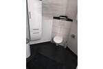 4 - Zimmerwohnung ohne Balkon im 1. Obergeschoss Gäste-WC Kellerraum PKW-Stellplatz