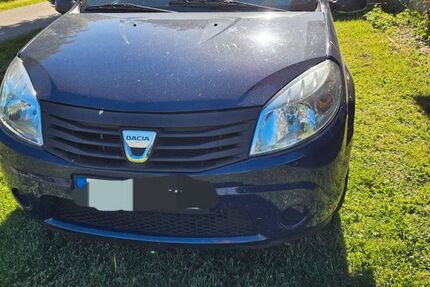 Dacia Sandero 240.000 km 1.900 &euro; Böel 24401