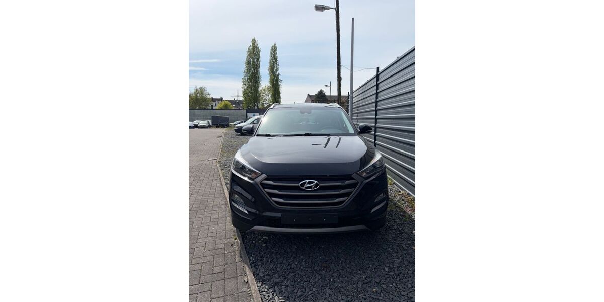 Hyundai TUCSON 69.600 km 13.000 &euro; Mülheim an der Ruhr 45473