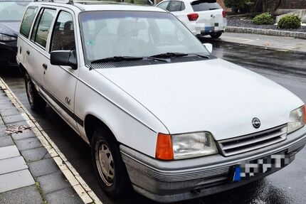 Opel Kadett 108.000 km 1.599 &euro; Bergheim 50127