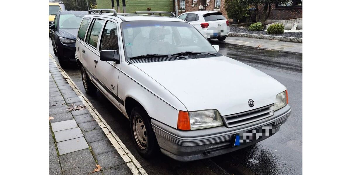 Opel Kadett 108.000 km 1.599 &euro; Bergheim 50127