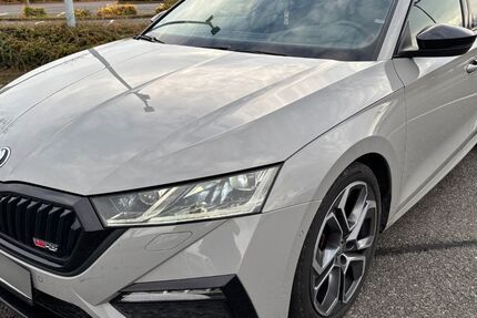 Skoda Octavia 102.089 km 26.900 &euro; Schkölen 07619