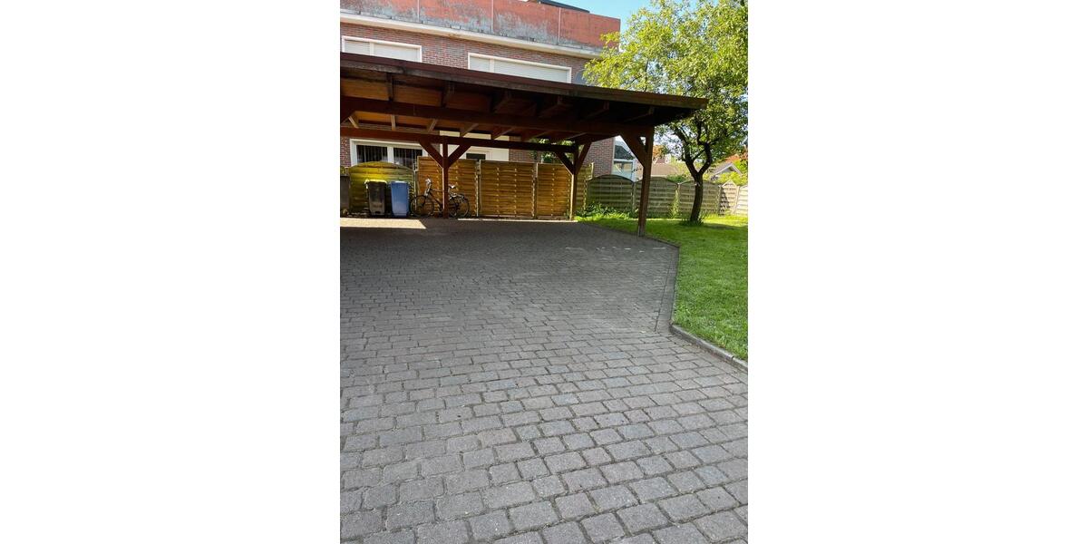 Wohnung im 3-Parteien-Haus 5 zimmer