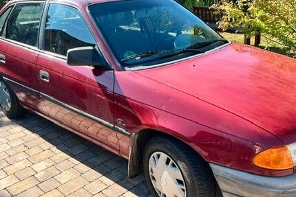 Opel Astra 148.000 km 900 &euro; Gerstungen 99834
