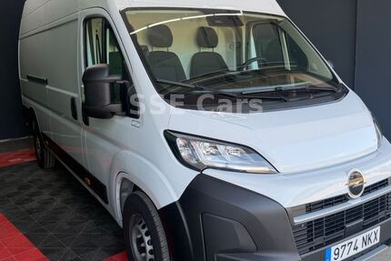 Opel Movano 3.705 km 24.900 &euro; Bochum 44795