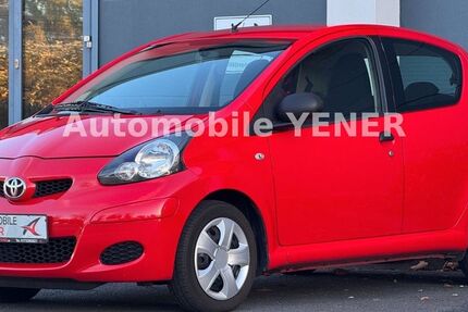 Toyota Aygo (X) 163.000 km 2.999 € Mülheim an der Ruhr 45475