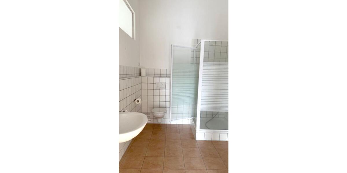 Gewerbeobjekt Raubling - 660&euro; | Angebot:24684494