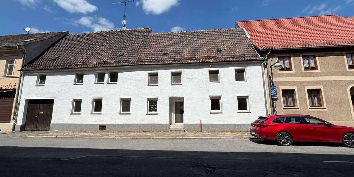Einfamilienhaus Zörbig Mößlitz - 14 Zimmer, 294 m&sup2;, 1.200&euro; | Angebot:26274772