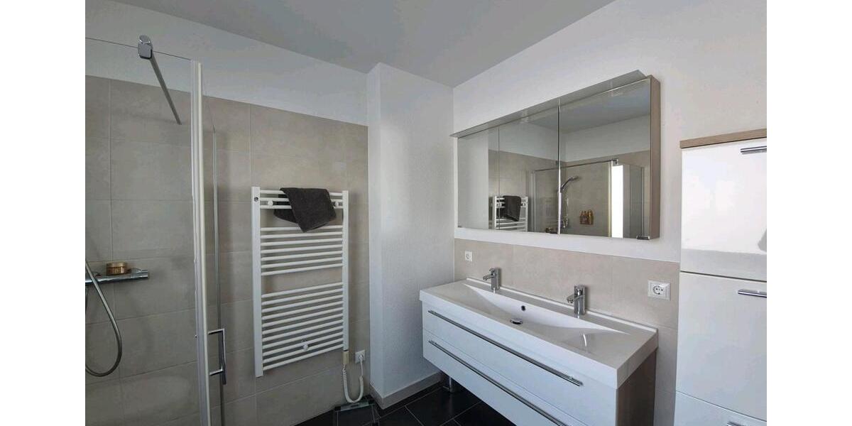 Einfamilienhaus Karlstadt - 8 Zimmer, 228 m&sup2;, 985.000&euro; | Angebot:25422700