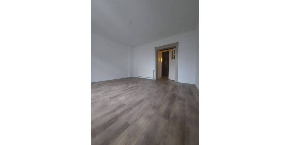 Zimmer Zwickau Pölbitz - 5 Zimmer, 156 m&sup2;, 1.095&euro; | Angebot:26170929