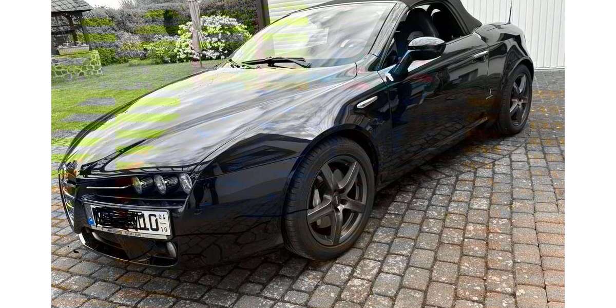 Alfa Romeo Spider 92.600 km 21.600 &euro; Weisel 56348