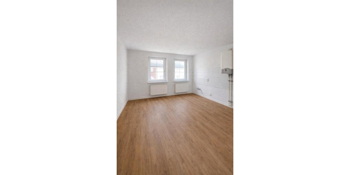 Etagenwohnung Pasewalk - 3 Zimmer, 63 m&sup2;, 550&euro; | Angebot:26096254