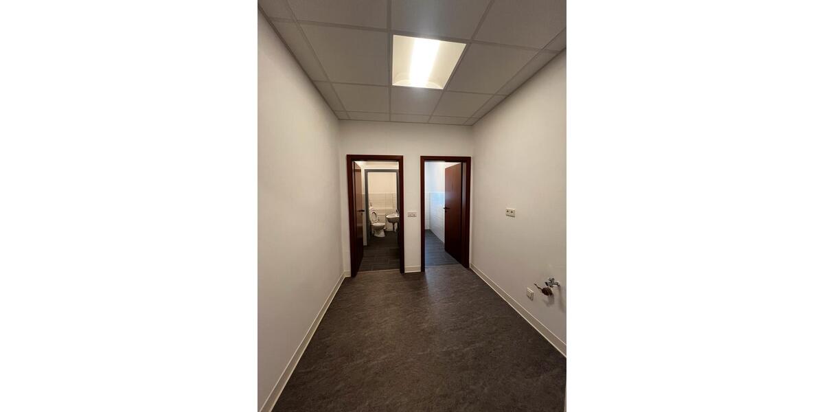 Gewerbeobjekt Wetzlar Hauserberg - 800&euro; | Angebot:26338731