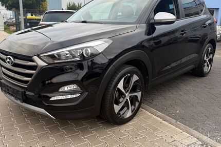 Hyundai TUCSON 149.000 km 13.000 &euro; brühl 50321