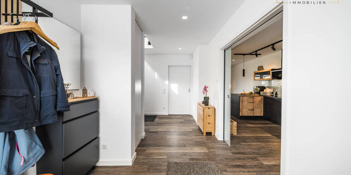 Doppelhaushälfte Essen (Oldenburg) Essen - 3 Zimmer, 124 m&sup2;, 1.300&euro; | Angebot:25996316