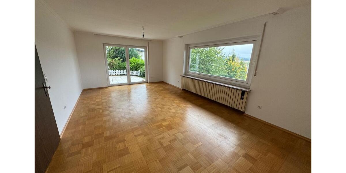 Einfamilienhaus Buchen (Odenwald) - 7 Zimmer, 142 m&sup2;, 1.500&euro; | Angebot:25313832