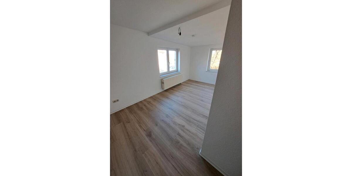 Einfamilienhaus Nossen - 4 Zimmer, 105 m&sup2;, 950&euro; | Angebot:26197893
