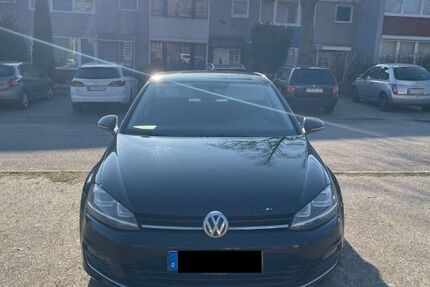 VW Golf 235.000 km 9.200 &euro; Kiel 24109