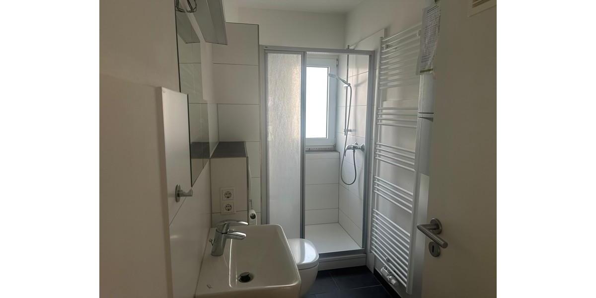 Erdgeschoßwohnung Oldenburg Bloherfelde - 4.5 Zimmer, 70 m&sup2;, 767&euro; | Angebot:26291250