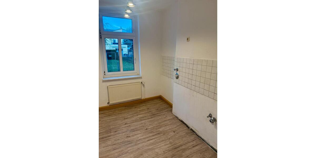 Hochparterre Am Ettersberg - 3 Zimmer, 66 m&sup2;, 600&euro; | Angebot:25310141