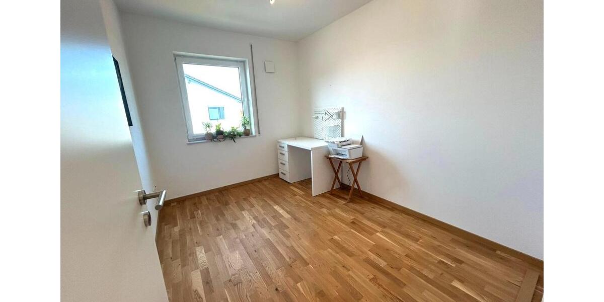 Etagenwohnung Tiefenbach - 3 Zimmer, 74 m&sup2;, 750&euro; | Angebot:26125902