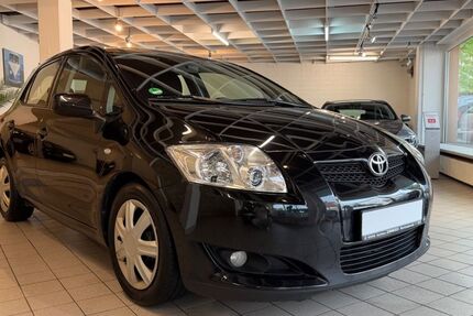 Toyota Auris 217.000 km 2.999 &euro; Schwanfeld 97523