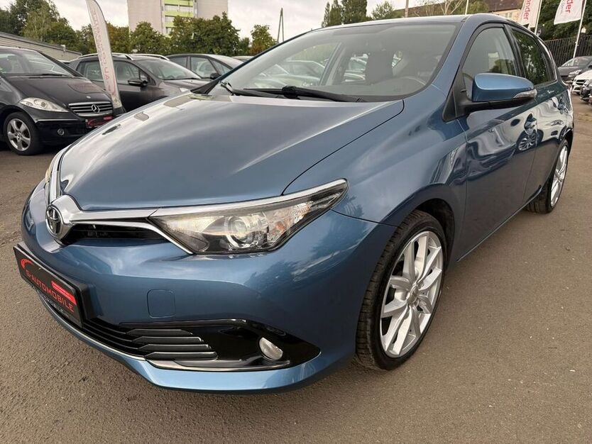 Auris