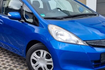 Honda Jazz 149.000 km 5.999 &euro; Köln 50354