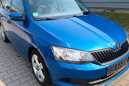 Skoda Fabia 98.000 km 6.349 &euro; Fellbach bei Stuttgart 70736