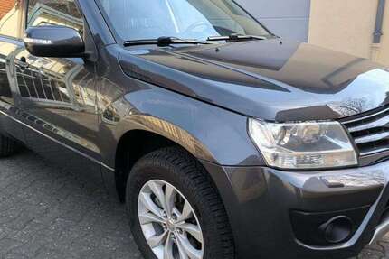 Suzuki Grand Vitara 47.000 km 18.990 &euro; Wallertheim 55578