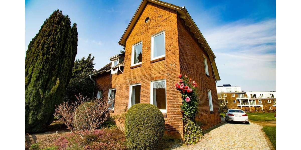 Einfamilienhaus Wentorf bei Hamburg - 8 Zimmer, 136 m&sup2;, 599.500&euro; | Angebot:27002210
