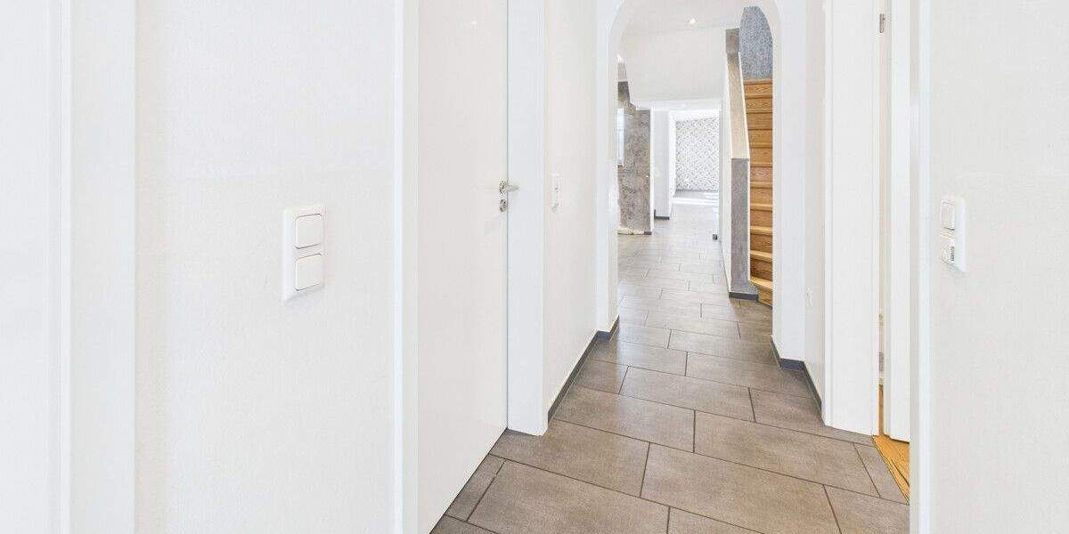 Einfamilienhaus Heinsberg Karken - 6 Zimmer, 162 m&sup2;, 319.000&euro; | Angebot:25428401