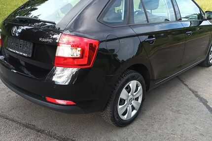 Skoda Rapid 125.000 km 8.000 &euro; Esch 54585