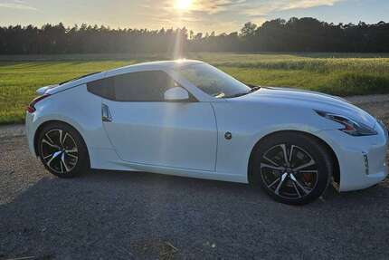 Nissan 370Z 61.952 km 35.200 &euro; Triftshausen (Satteldorf) 74589
