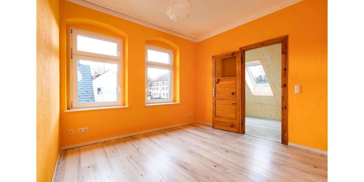 Einfamilienhaus Dresden Loschwitz - 9 Zimmer, 160 m&sup2;, 790.000&euro; | Angebot:26324541