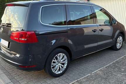 VW Sharan 256.600 km 12.200 € Coesfeld 48653