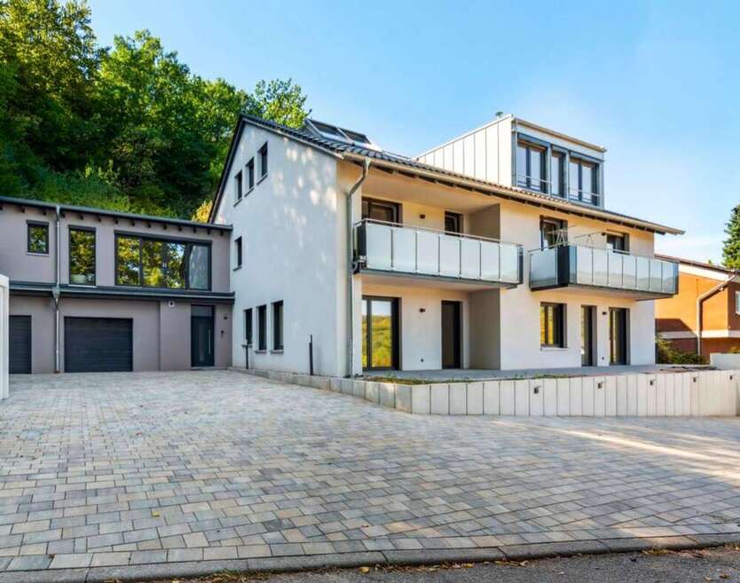 Wohnung zum Kaufen in Annweiler 665.000 € 202 m²