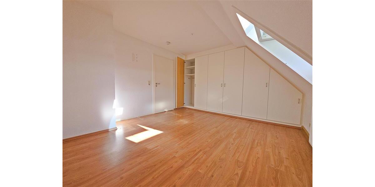 Etagenwohnung Pirmasens Niedersimten - 3 Zimmer, 65 m&sup2;, 440&euro; | Angebot:26544369